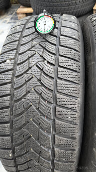 18 originál 5x114,3 NISSAN Qashqai zimní 215/55 R18 - 9