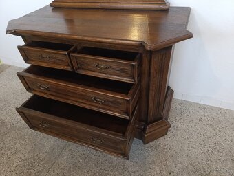 Starožitná komoda + zrcadlo, nábytek z masívu - 9