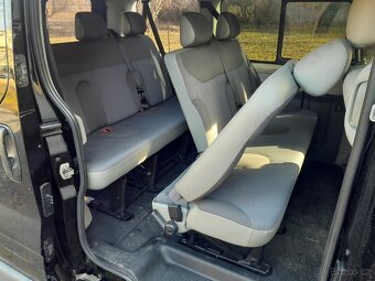 Opel Vivaro 2.5 Cdti 8 míst TOP stav - 9