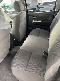 Toyota Hilux 3.0D4D Aut. 126kw - 9