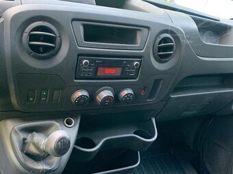 Renault Master 2.3 TDI 7míst sklápěč + uložák - 9