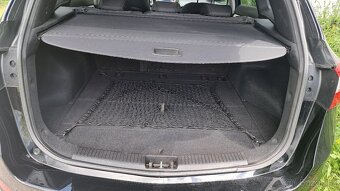 Hyundai i30, combi 1.6 CRDi, 81 kW - 9