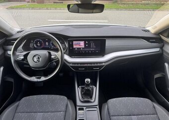 Škoda Octavia 1.5 TSI COMBI STYLE benzín manuál 110 kw - 9
