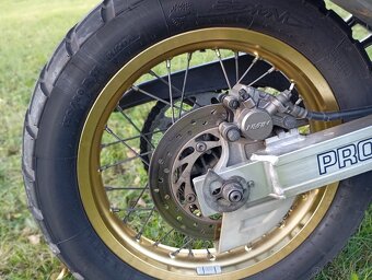 HONDA Africa Twin XRV 650 - 9