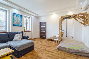 Prodej domu se třemi byty, Šimáčkova ul., Cheb - 9