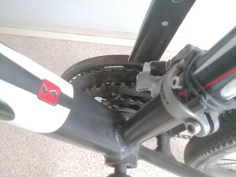 ,trekové kolo SCUD - 9