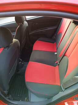 Kia Rio, 1.4 benzin, 2009 - 9