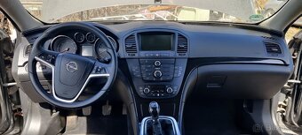 Opel Insignia - 9