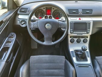 VW Passat B6 2.0TDi 103kw,167TKM,HIGHLINE,2xklíč,WEBASTO,ALU - 9