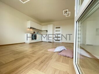Pronájem bytu 4+kk, 75m² + lodžie - Praha - Modřany, ul. Per - 9
