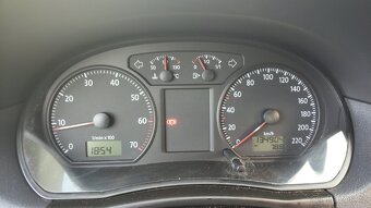 VW Polo 9N - 9