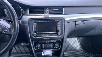 Vůz na náhradní díly Škoda Superb 2 sedan 2009 CBBB LQT LF8L - 9