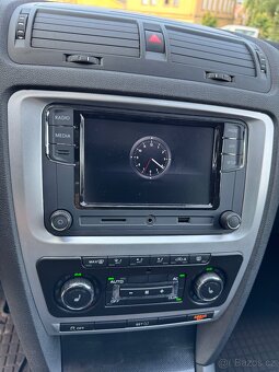 Škoda Octavia II COMBI RS 2.0 TSI 147kW 2012 - 9