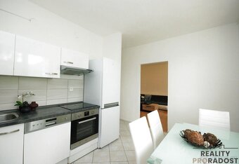 Prodej bytu 3+1, Drnholec - 9