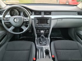 ŠKODA SUPERB II 2.0 TDi / 103 kW 4x4. - 9