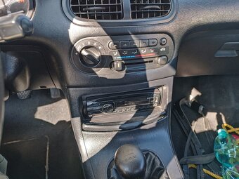 Honda crx del sol - 9