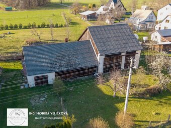 Prodej rodinného domu s pozemkem přes 2600m2 v Černé Vodě - 9