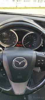 Mazda 5 - 9
