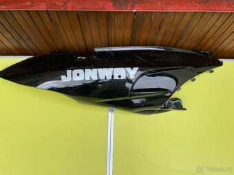 Nabízím náhradní díly na skútr Jonway Grizzy 125 - 9