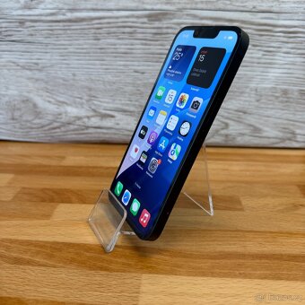 iPhone 14 128GB, černý, eSIM (12 měsíců záruka) - 9