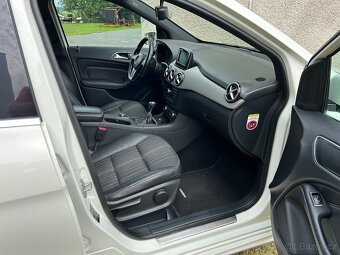 Mercedes Benz B180CDI - 9