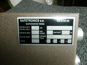 Trezor Safetronic nový na zazdění do zdi za 4.500 kč - 9