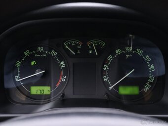 Škoda Octavia 1,6 i 75kW CZ Klima Tažné (2003) - 9