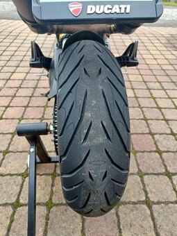 Ducati Monster 796 A2 35 kW 2011 - 9