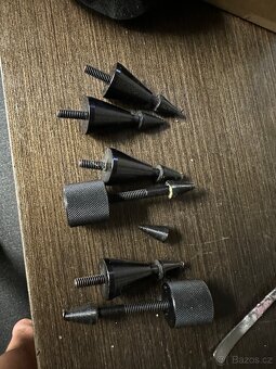 Infinity Renaissance 90, černé - 9