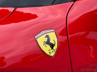 Ferrari 296 GTB 3.0 Hybrid 610 kW Rosso - 9