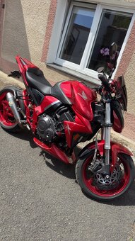 Honda CB1000R - 9