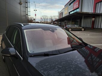 Volkswagen Passat 2.0 TDI 140kW R-line - 9