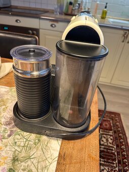 Kavovar kapslovy Delonghi Nespresso - 9
