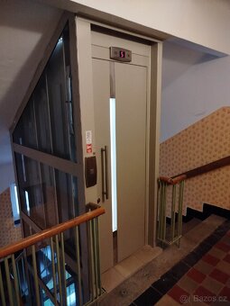 Pronájem 1+1 40m², Slovanská, Plzeň - 9