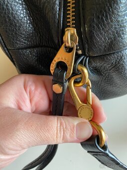 Černá kožená kabelka Marc by Marc Jacobs Bowlerbag - 9