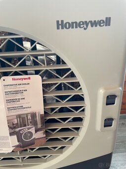 Ochlazovač vzduchu Honeywell AIR cooler šedý - 9