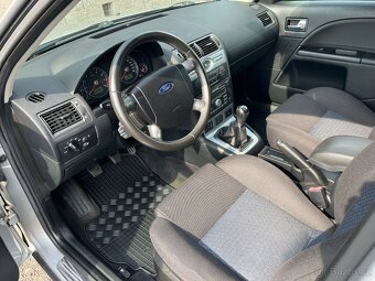 Ford Mondeo 1,8i 92KW VYHŘÍVANÉ PŘEDNÍ OKNO - 9