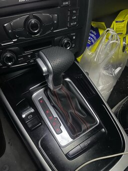 Radiaca páka pre automat AUDI / čierna biela červená nitka - 9