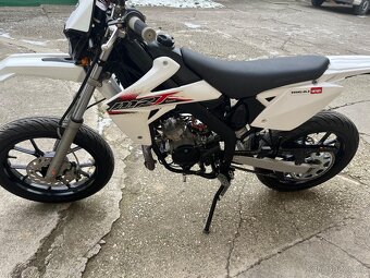 Rieju MRT 50 Supermoto.Servisní knížka - 9