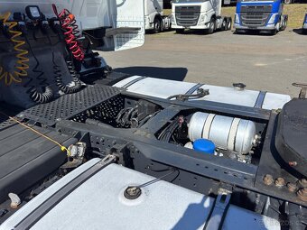 Iveco Stralis 460 EEV - 9