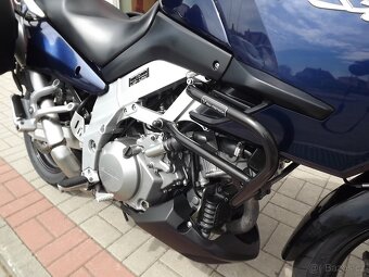 Suzuki DL 1000 V-Strom - 9