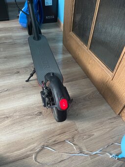 Prodávam použitou elektrokoloběžku sencor scooter one - 9
