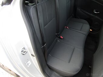 Renault Mégane 1.6dCi , 81 kW nafta, 2011 - 9
