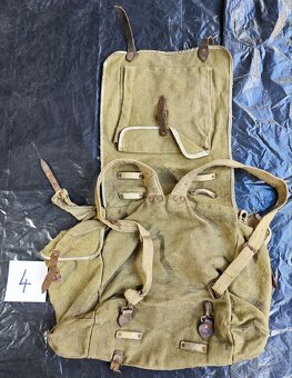 Staré trampské batohy a somradlo 1 - 9