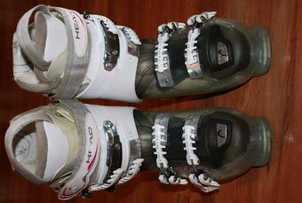 dícčí lyže Dynamic 130 cm , lyžáky head - 9