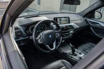 BMW X3 xDrive,2.0i - 9