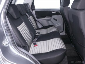 Suzuki SX4 1,5 VVT 82kW Klima (2013) - 9