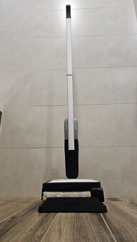 Podlahová myčka Karcher - 9