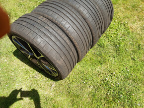 5x112r19 Original Alu disky Škoda Superb 3 - 9