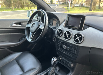 Mercedes - Benz B 180, 90 kW, M2012 - 9